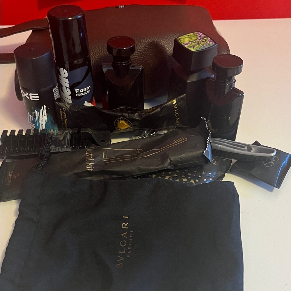 Bulgari Black Travel Grooming Kit